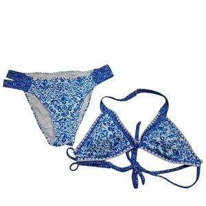 Bikini Cupshe Azul y Blanco Estampado Talla M/L Halter
